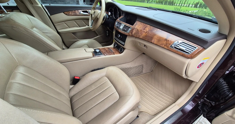 Mercedes-Benz CLS cena 72900 przebieg: 198000, rok produkcji 2011 z Sierpc małe 407